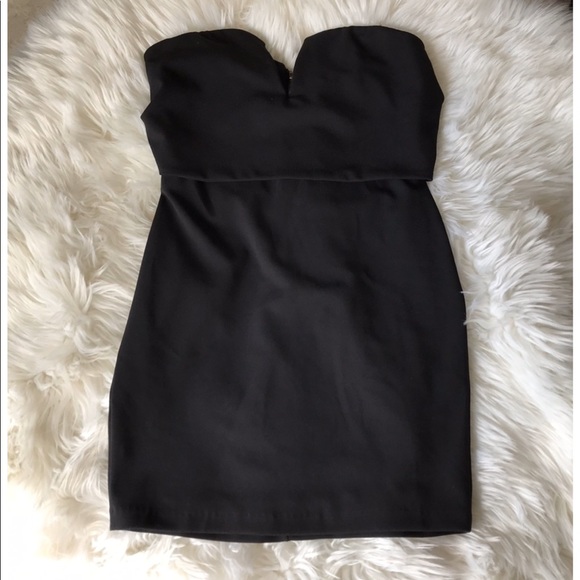 Bebe Strapless Mini LBD Sweetheart Dip - Picture 1 of 5